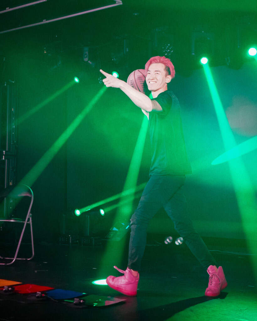 OSAKA VARIETY ACT SHOW